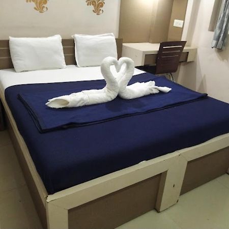 Divya Jyot Residency Bhuj Hotel Exterior photo